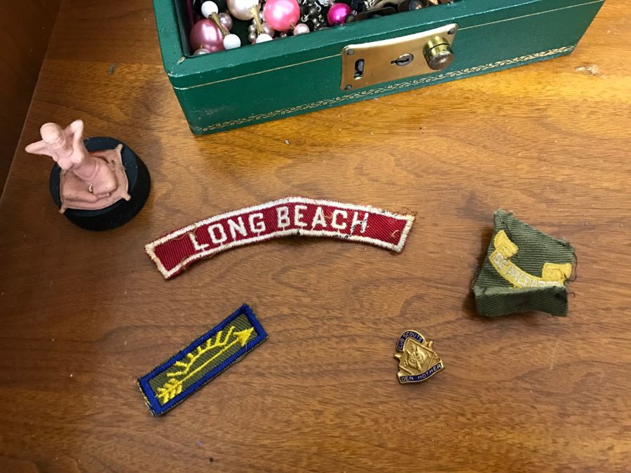 Vintage Walnut Vanity Dresser By IRWIN Pendleton With Jewelry Box, Patches, Some Jewelry And Various Items Photographed [Photo 5]