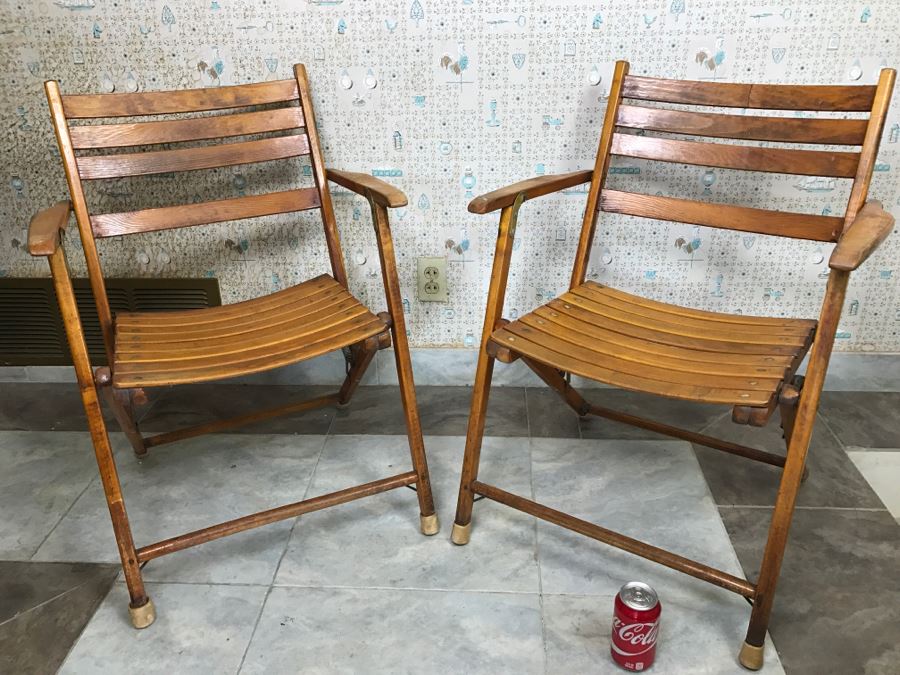 Pair Of Vintage Wood Folding Chairs Slatted Ship Deck Chairs [Photo 3]