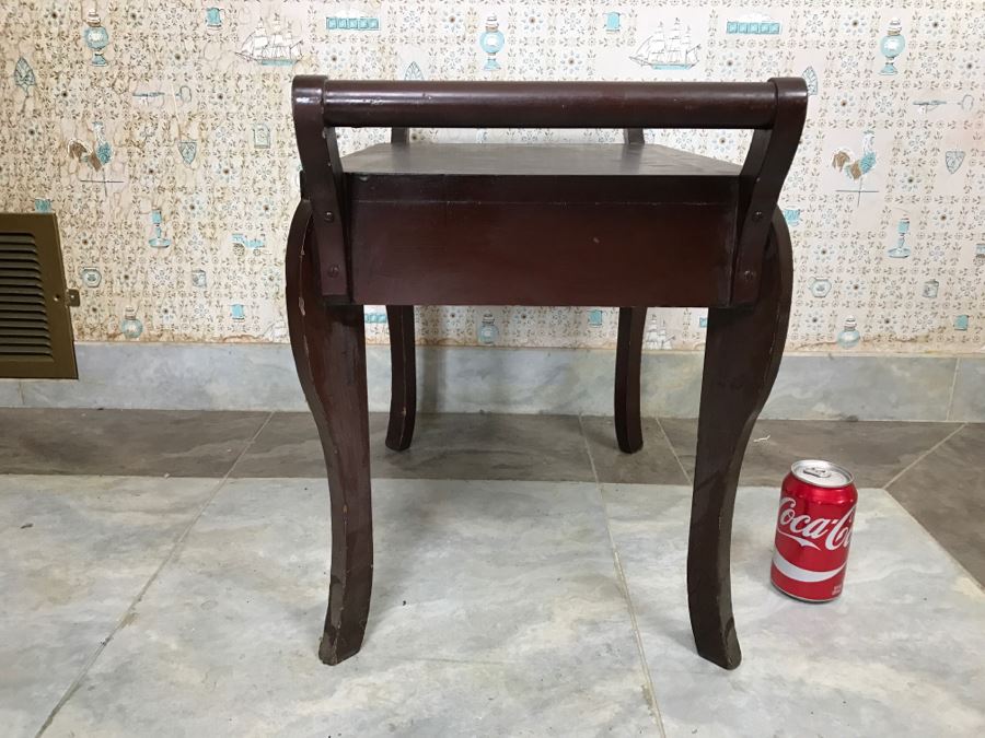 Vintage Wooden Bench With Handles [Photo 4]