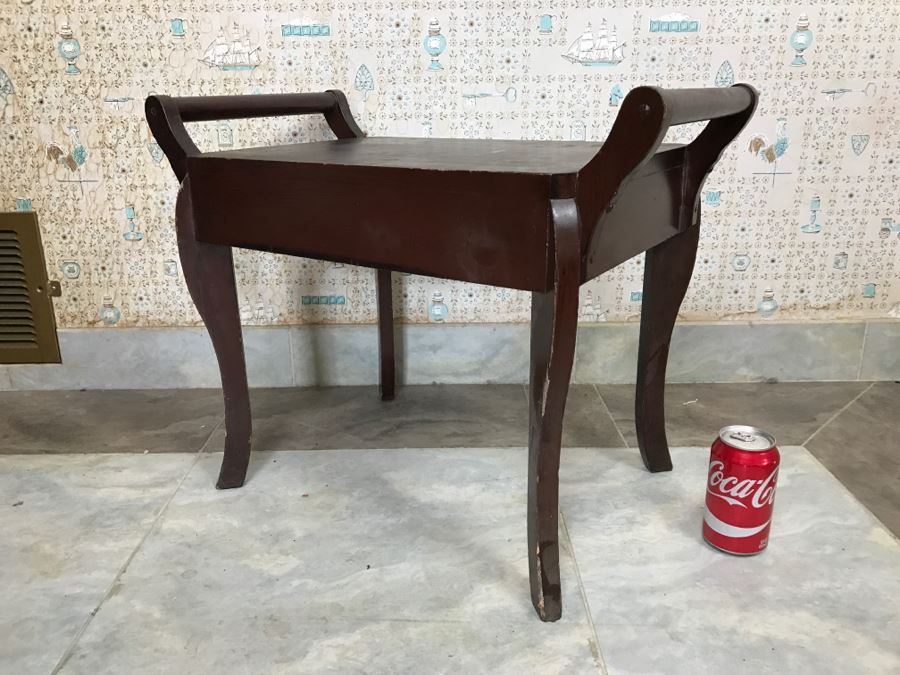 Vintage Wooden Bench With Handles [Photo 5]