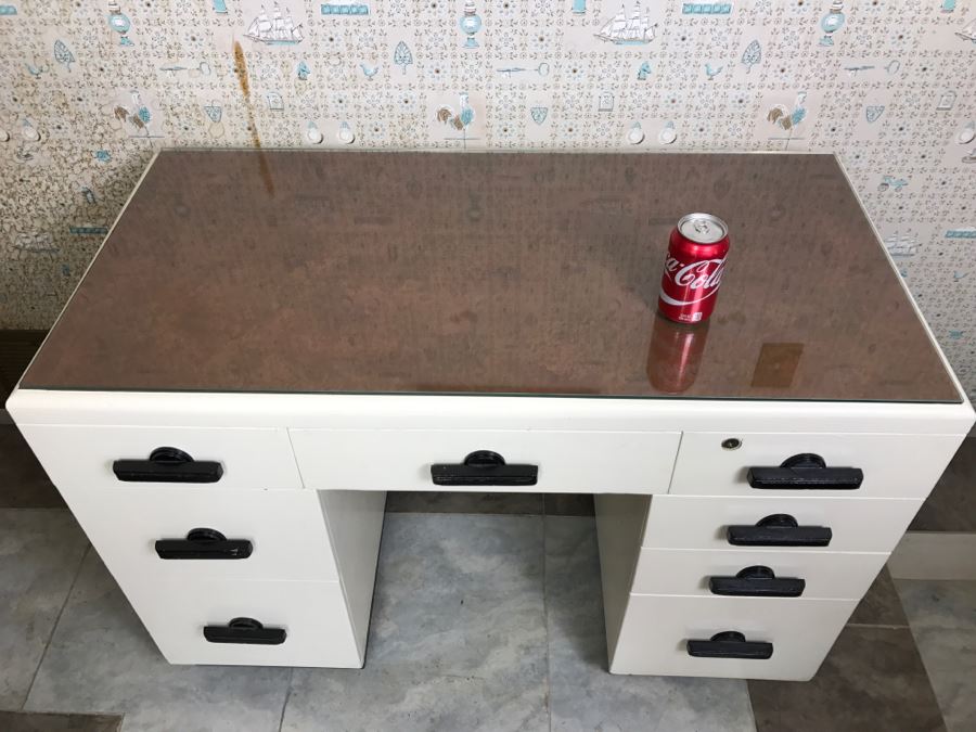 Mid-Century White And Black Desk [Photo 5]