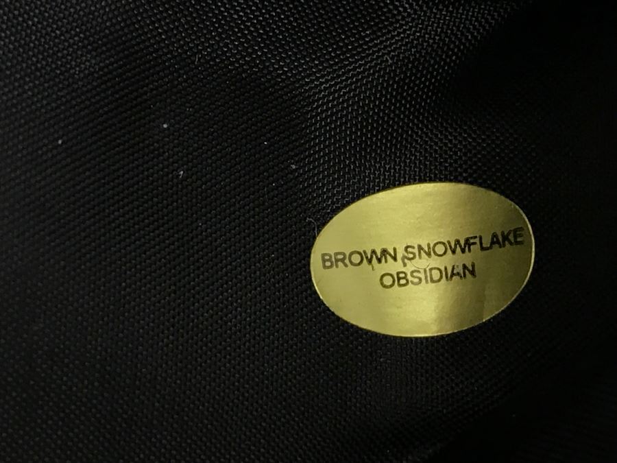 Display Box Filled With 12 Carved Elephants Made From Various Stones Including New Jade, Butter Jade, Brazilian Sodalite And More [Photo 12]