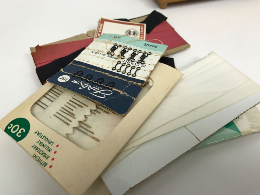Vintage Wooden Sewing Box With Pincushions And Various Supplies Including Cub Scouts Patches [Photo 8]