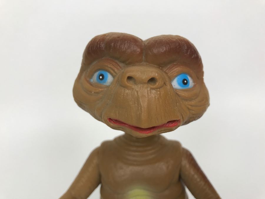 Vintage E.T. Vinyl Statue Figure Collectible Toy - No Markings [Photo 4]