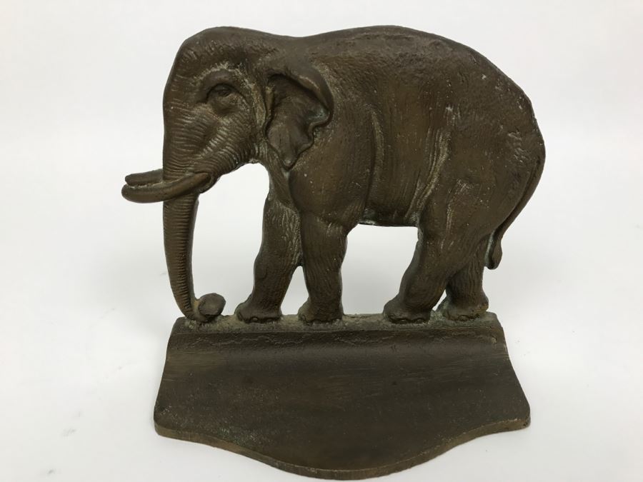 Brass Elephant Bookend [Photo 2]