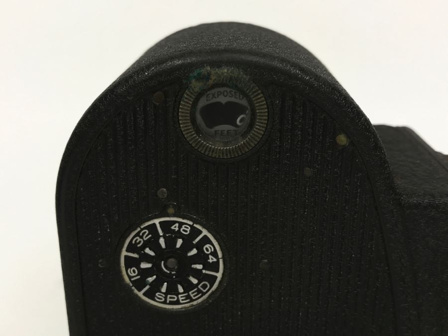 Bell & Howell FILMO 8MM Film Camera With Leather Case [Photo 15]