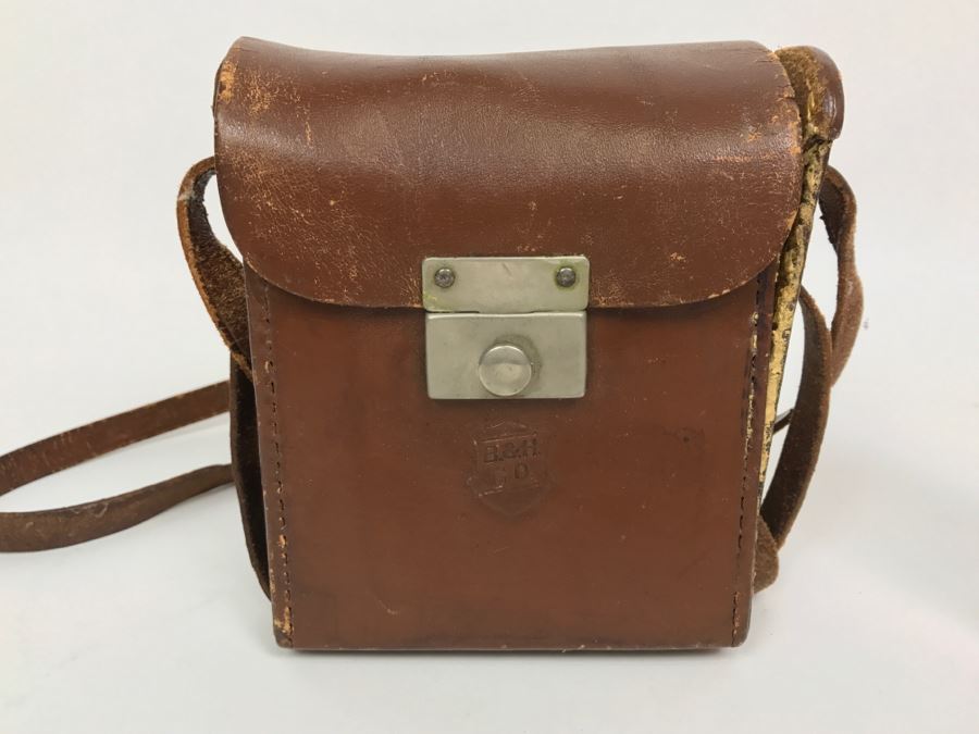 Bell & Howell FILMO 8MM Film Camera With Leather Case [Photo 3]