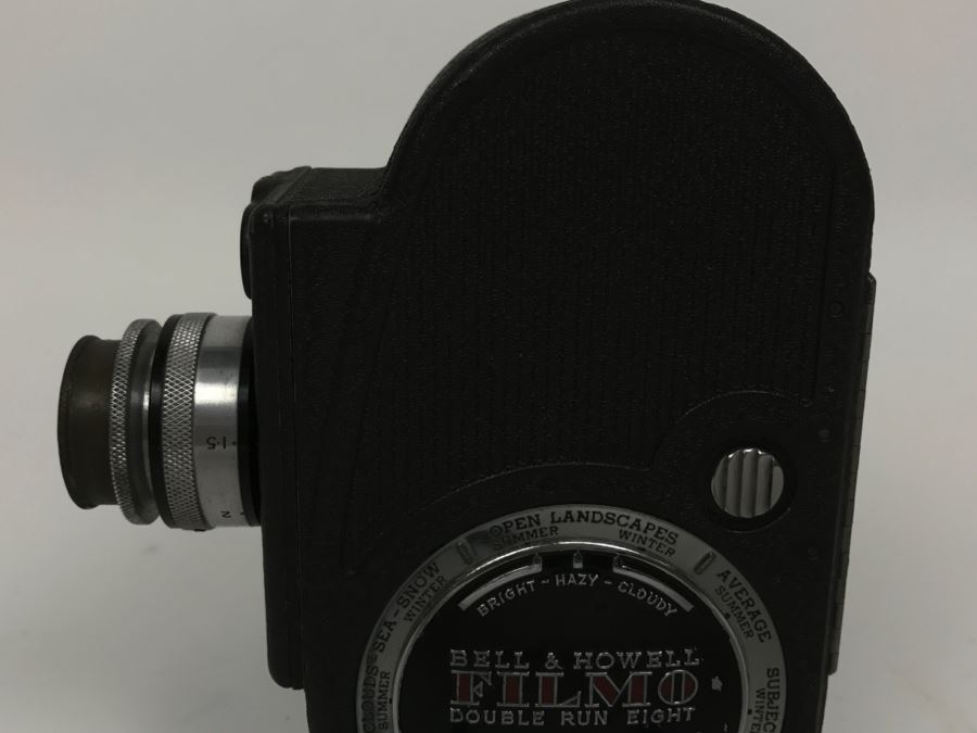 Bell & Howell FILMO 8MM Film Camera With Leather Case [Photo 9]