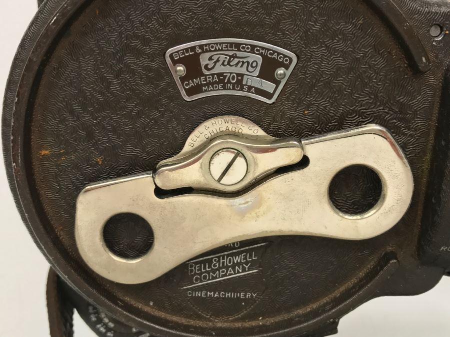 Vintage 16MM Filmo 70 Film Camera Bell & Howell With Original Case And Manual [Photo 12]