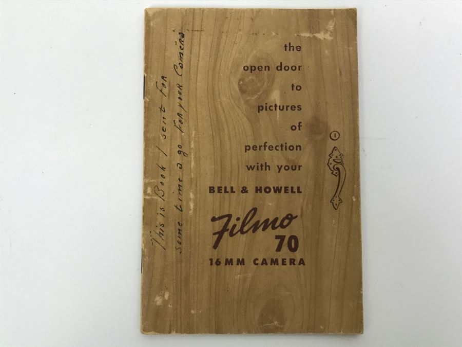 Vintage 16MM Filmo 70 Film Camera Bell & Howell With Original Case And Manual [Photo 5]