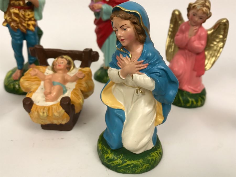 Vintage Hand Painted Italian Nativity Figurines [Photo 4]
