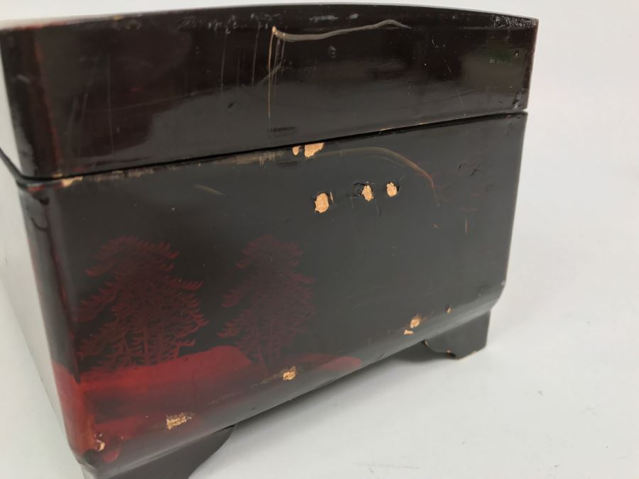 Japanese Jewelry Music Box With Some Pieces Of Jewelry [Photo 14]