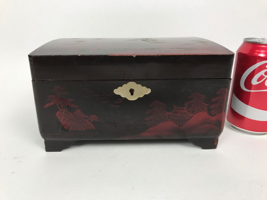 Japanese Jewelry Music Box With Some Pieces Of Jewelry [Photo 3]