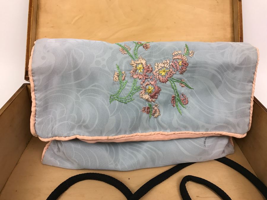 Vintage Wooden Box Filled With Vintage Scarves And Handkerchiefs [Photo 3]