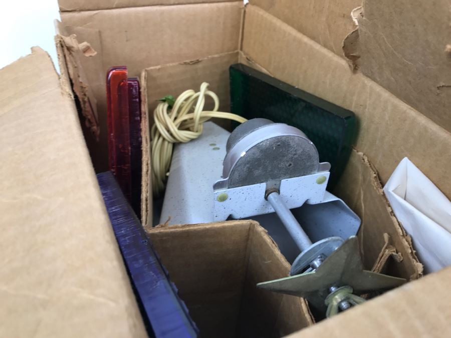 Vintage Penetray Motorized Color Wheel With Box Working [Photo 5]