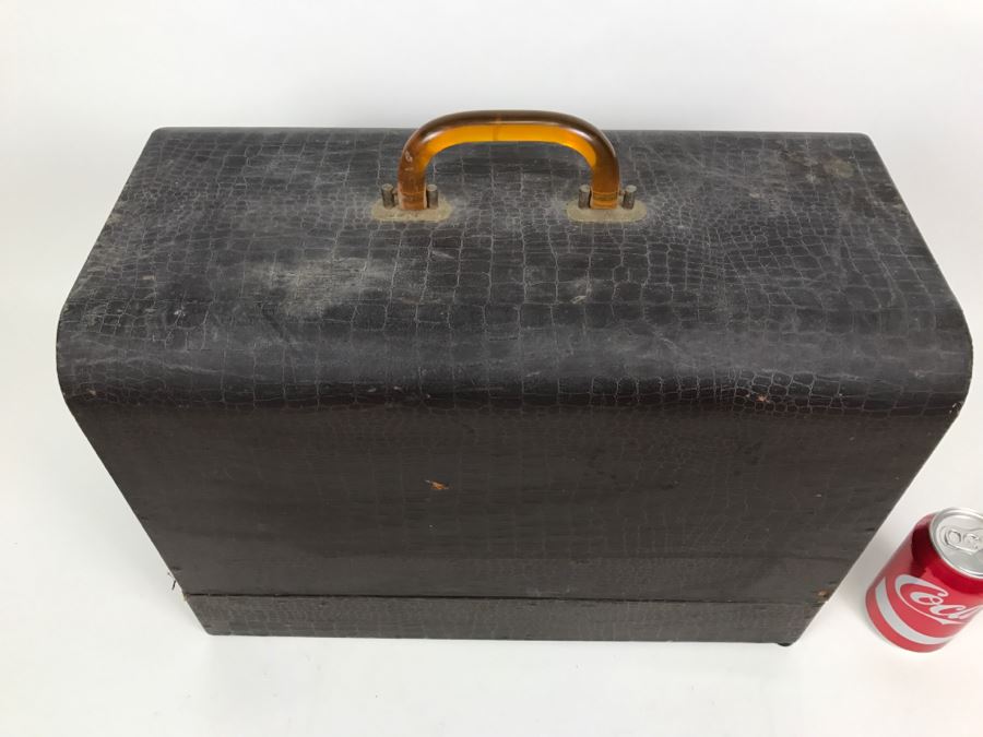 Vintage 1921 SINGER Sewing Machine With Carrying Case [Photo 3]