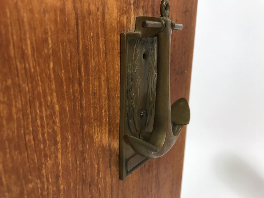 Vintage Brass Nautical Anchor Motif Door Knocker Mounted On Wooden Board [Photo 4]