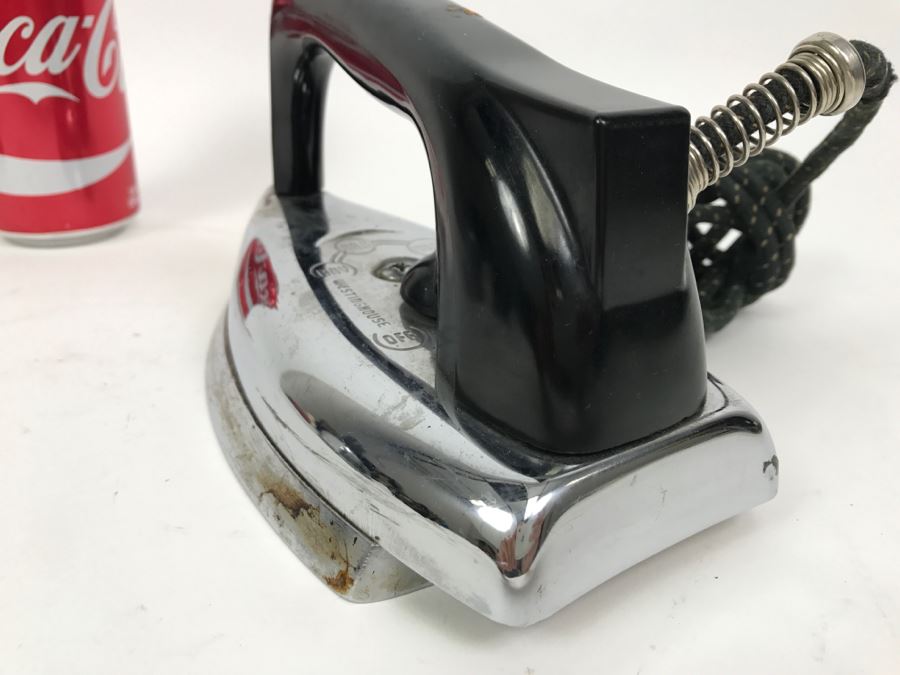 Pair Of Vintage Art Deco Irons [Photo 10]