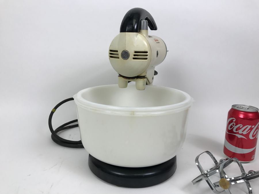 Vintage Sunbeam Mixmaster [Photo 5]