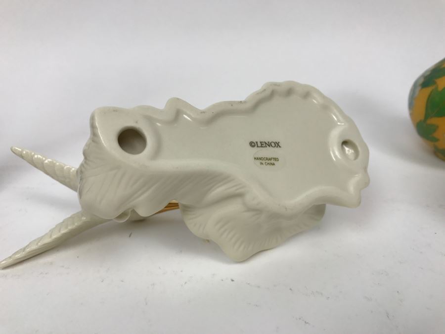 Hand Painted Asian Egg, Lenox Hummingbird And (2) Vases [Photo 14]