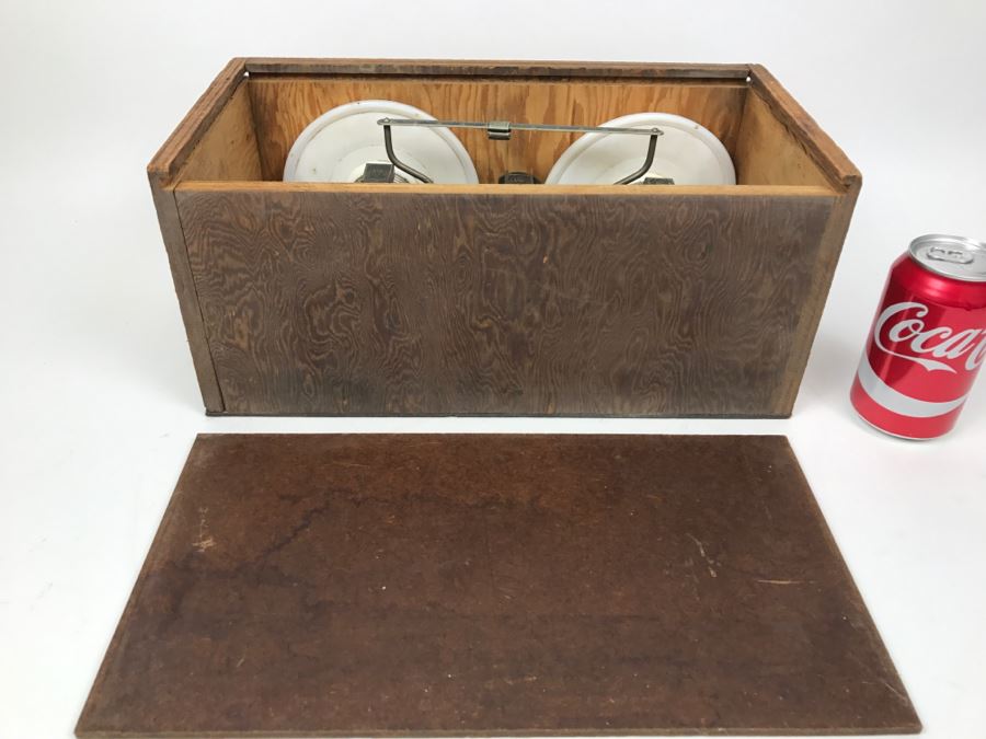 Vintage OHAUS Scale With Weights And Custom Box [Photo 3]