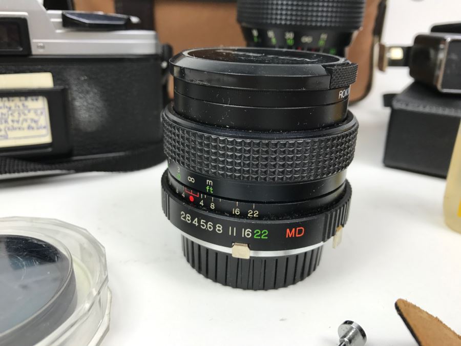 Vintage Camera Lot With Camera Bag, MINOLTA X-370, Camera Lenses, Flash And Accessories [Photo 9]