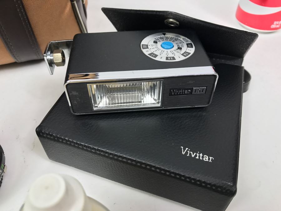 Vintage Camera Lot With Camera Bag, MINOLTA X-370, Camera Lenses, Flash And Accessories [Photo 16]