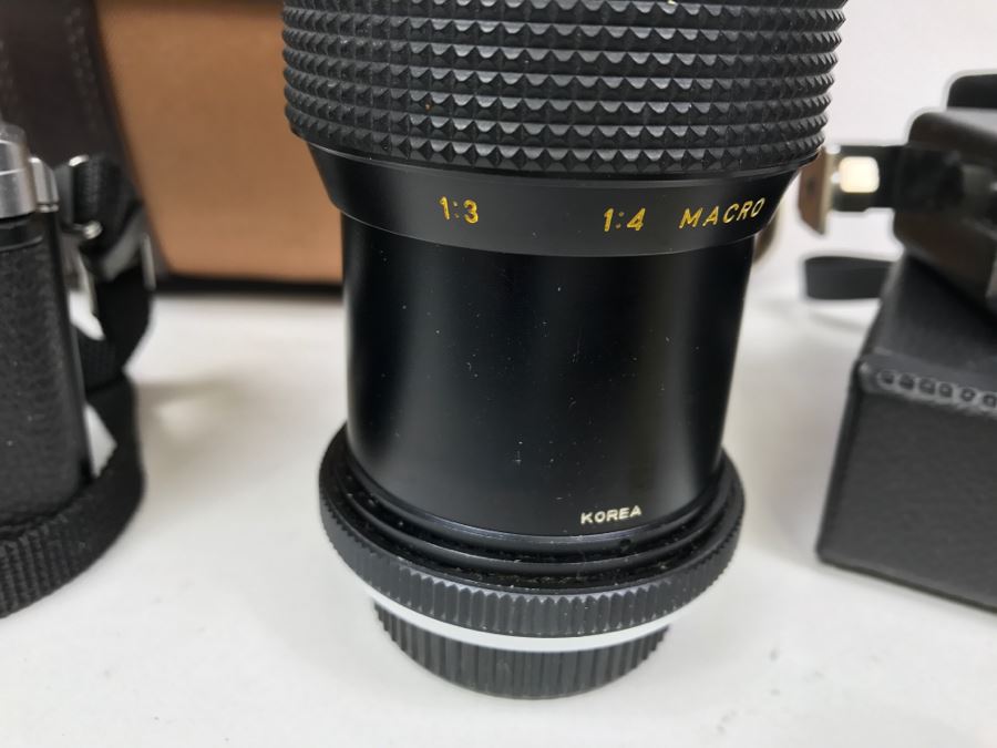 Vintage Camera Lot With Camera Bag, MINOLTA X-370, Camera Lenses, Flash And Accessories [Photo 12]