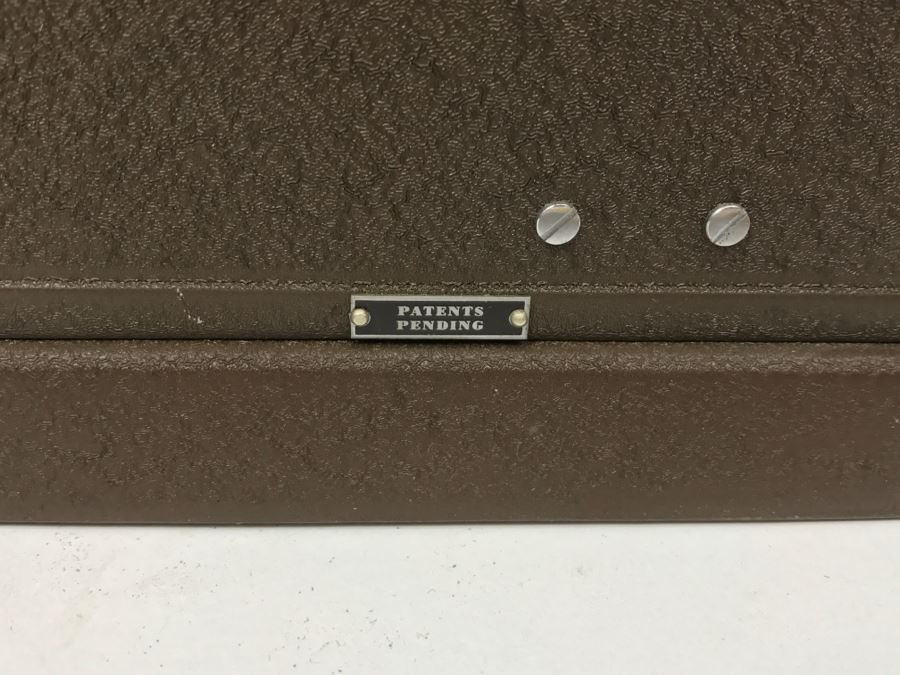 Vintage Bell & Howell Filmo 8MM Film Viewer [Photo 12]