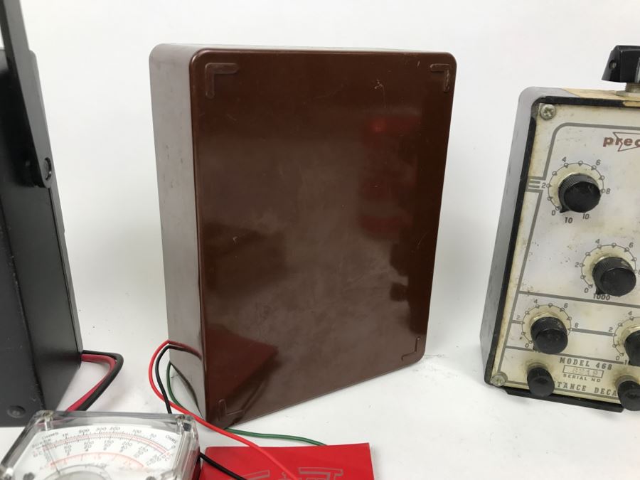 Various Electronic Meters Gauges Including Triplett The Might Mite VOM Model 310-V0M [Photo 20]