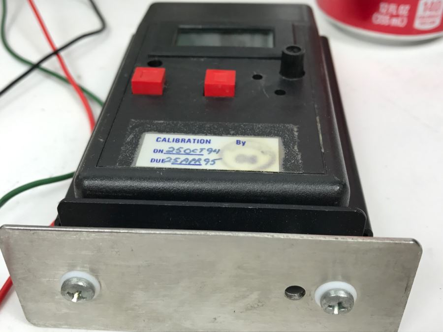 Various Electronic Meters Gauges Including Triplett The Might Mite VOM Model 310-V0M [Photo 8]