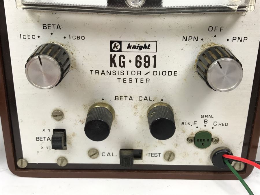 Various Electronic Meters Gauges Including Triplett The Might Mite VOM Model 310-V0M [Photo 15]