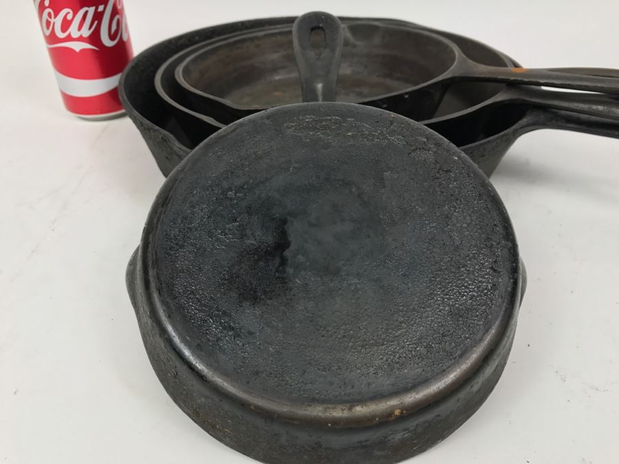 4-cast-iron-skillets-largest-skillet-is-a-wagner-sidney-0-10