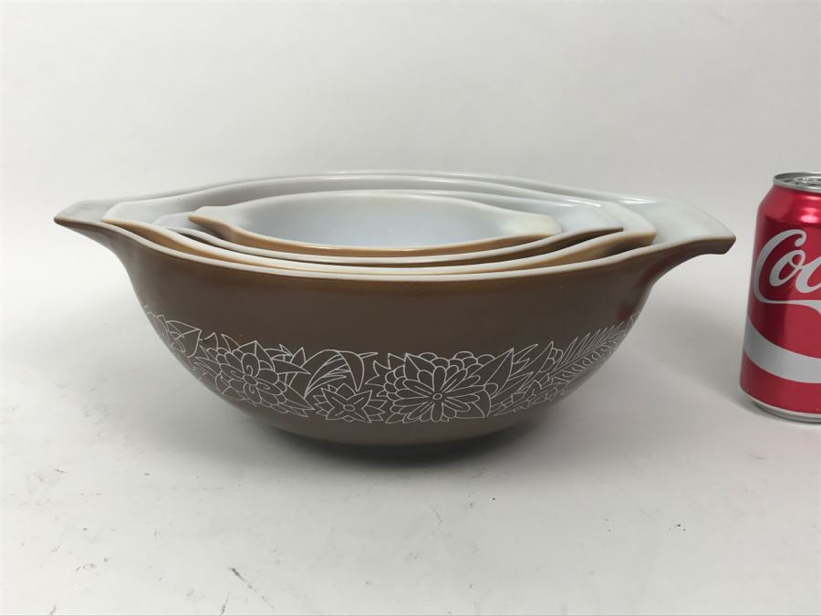Vintage Pyrex Mixing Bowl Set [Photo 4]