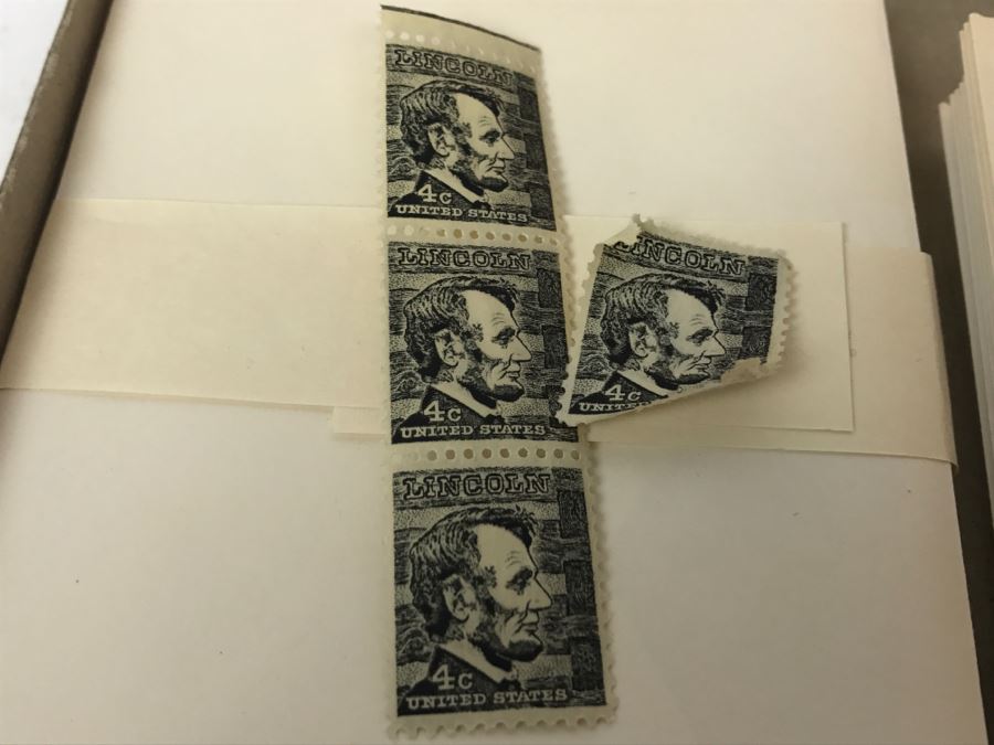 Vintage Christmas Sparkle Christmas Cards Plus Vintage Lincoln Mint Stamps [Photo 10]