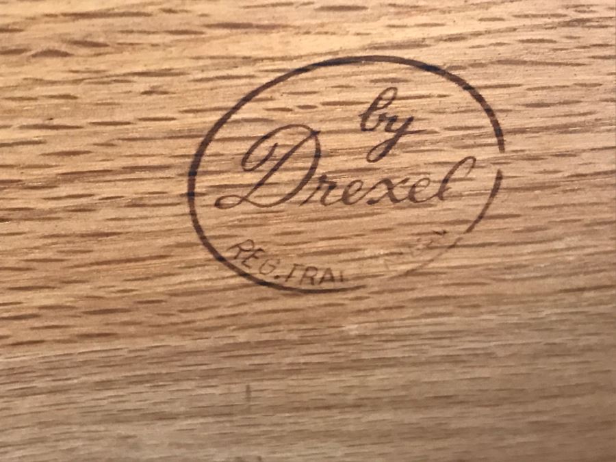 Vintage 1969 Campanile By Drexel Furniture Chest Of Drawers Dresser White With Gilt Wood Accents And Stunning Mirror [Photo 8]