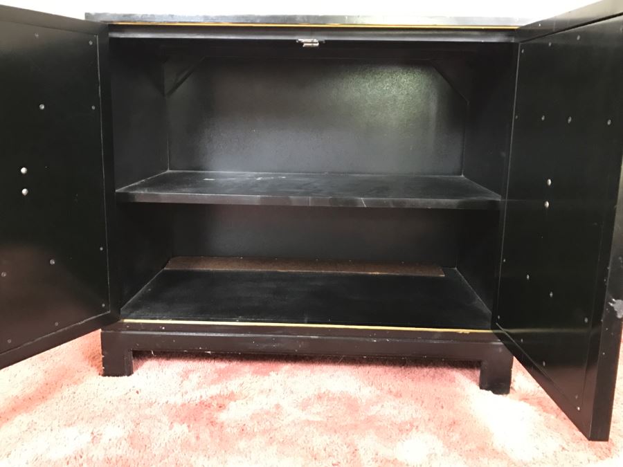 Black Hollywood Regency Chest Table [Photo 2]