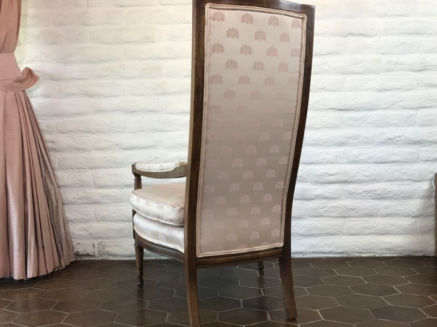 Vintage Pedestal Gaming Table With Four High Back Armchairs By Salem House [Photo 14]