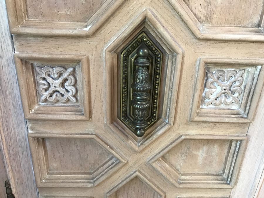 Vintage White Designer Wooden Cabinet - Matches Dining Table And China Cabinet [Photo 4]