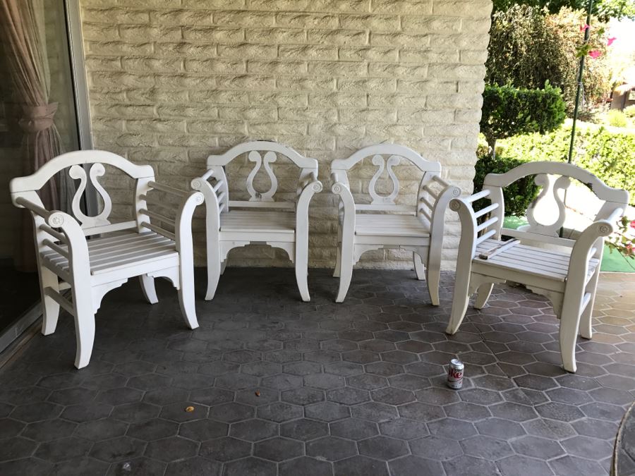 Set Of 4 Teak Wood Outdoor Chairs Painted White [Photo 1]