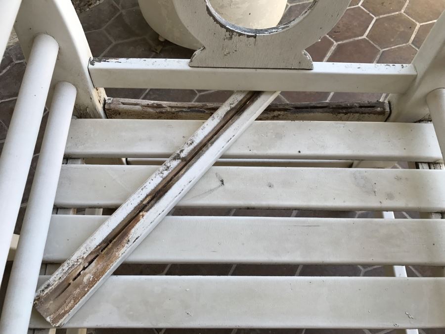 Set Of 4 Teak Wood Outdoor Chairs Painted White [Photo 12]