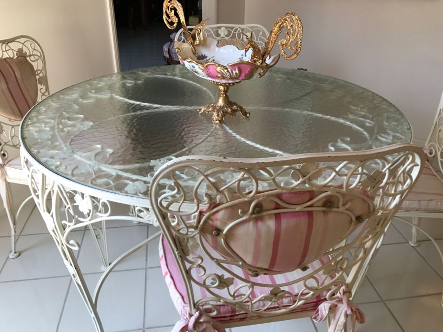 Shabby Chic Vintage White Twisted Wrought Iron Table With Four Chairs Floral Vine Motif [Photo 3]