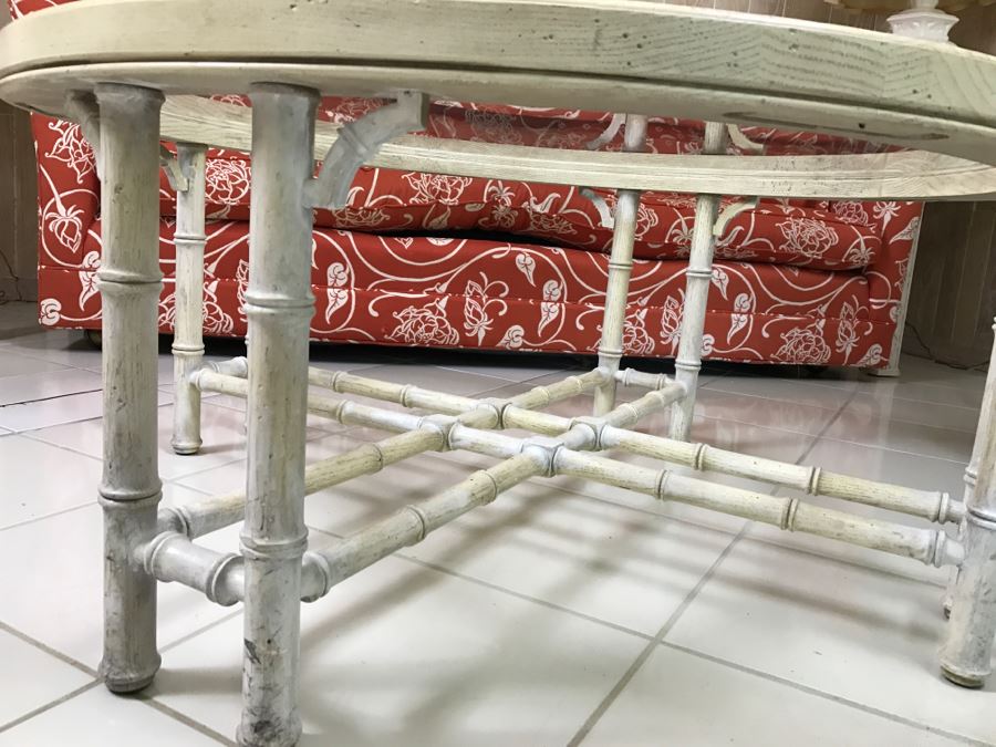 Hollywood Regency Round Coffee Table [Photo 5]