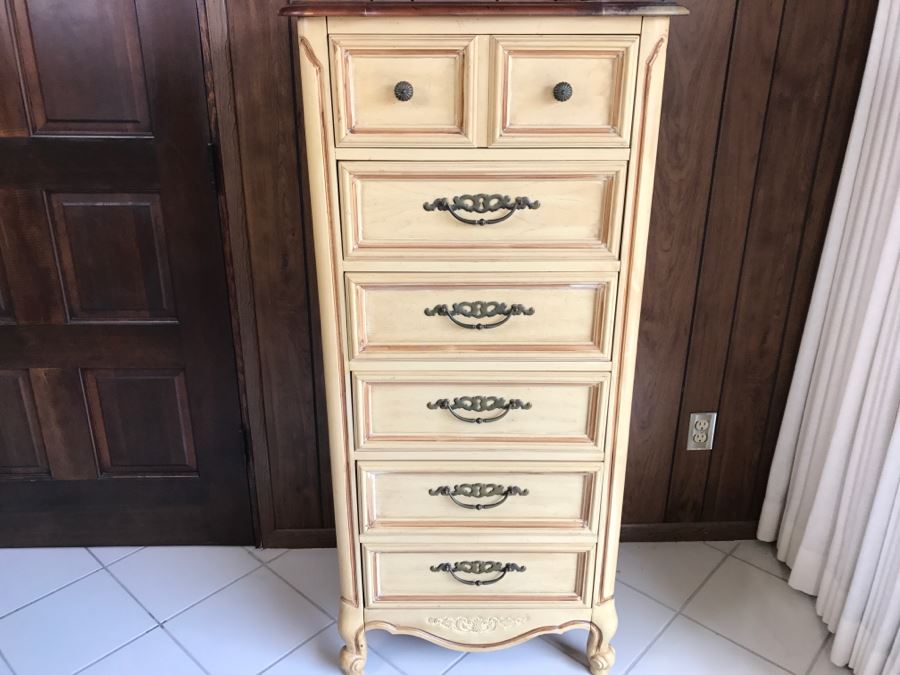 Lingerie Chest Of Drawers By American Drew [Photo 3]