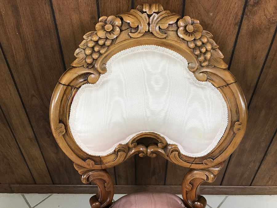 Nice Wooden Chair With Carved Flowers And Leaves [Photo 4]