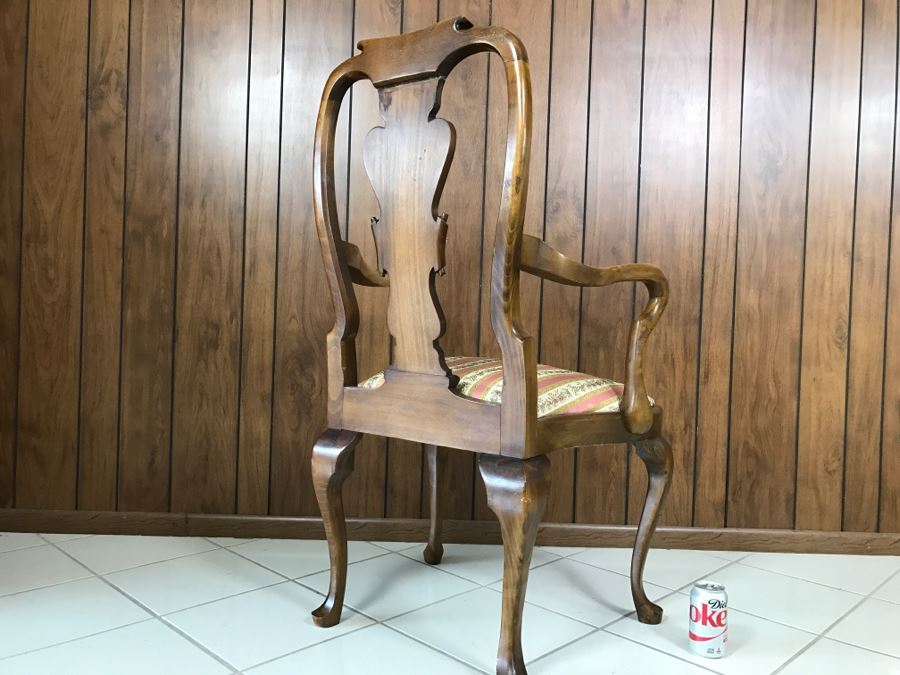 Stunning Designer Wooden Armchair [Photo 9]