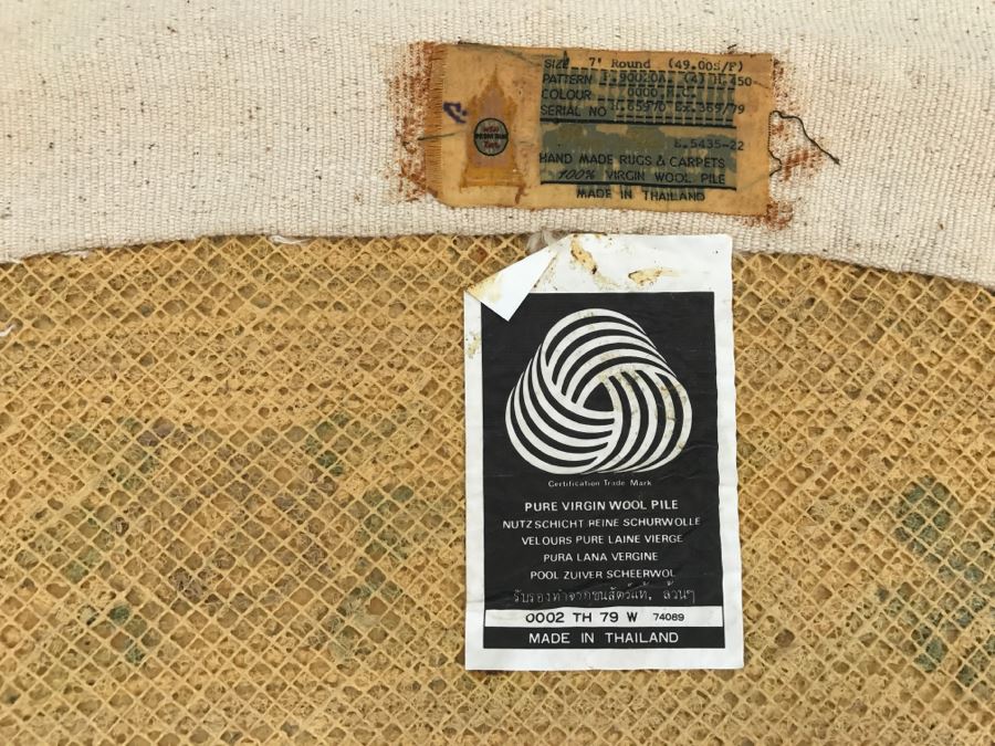 100% Virgin Wool Pile Round Rug With Floral Motif 7' Round [Photo 10]