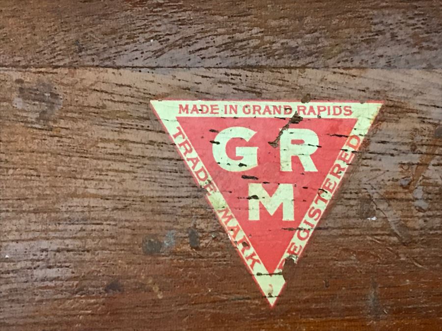 Stunning Widdicomb Grand Rapids, Michigan Dark Wood Bedroom Dresser Set Chest Of Drawers With Mirrors [Photo 3]