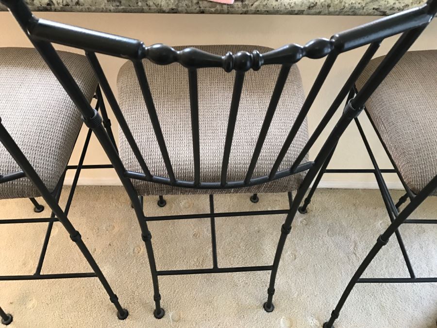 3 Metal Barstool Chairs [Photo 4]