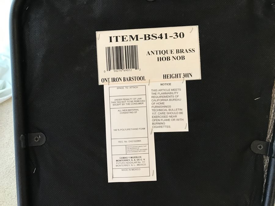 3 Metal Barstool Chairs [Photo 5]